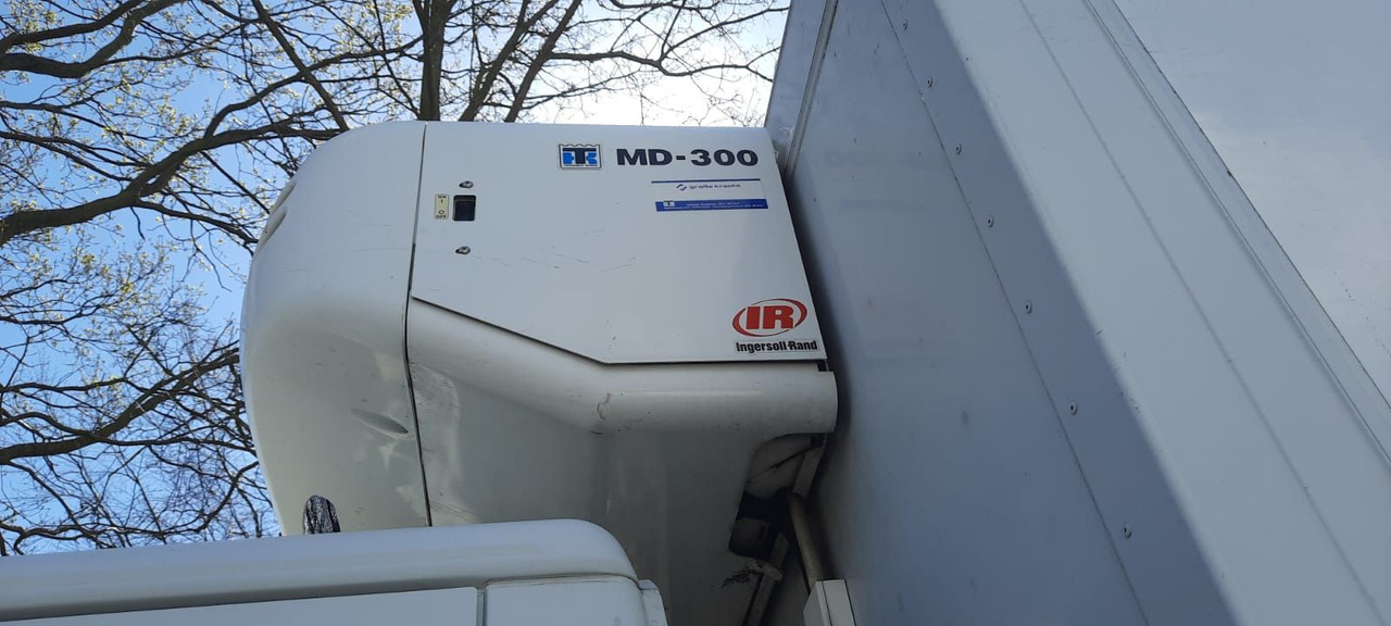 Iveco ML120E25 Tifkuhller Th. MD300 Diesel+Strom - Camión frigorífico: foto 5 Iveco ML120E25 Tifkuhller Th. MD300 Diesel+Strom - Camión frigorífico: foto 5
