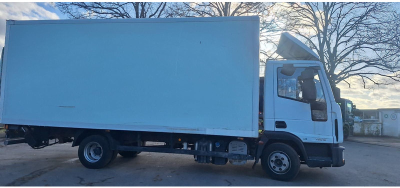 Iveco ML80E18 Koffer LBW - Camión caja cerrada: foto 4 Iveco ML80E18 Koffer LBW - Camión caja cerrada: foto 4