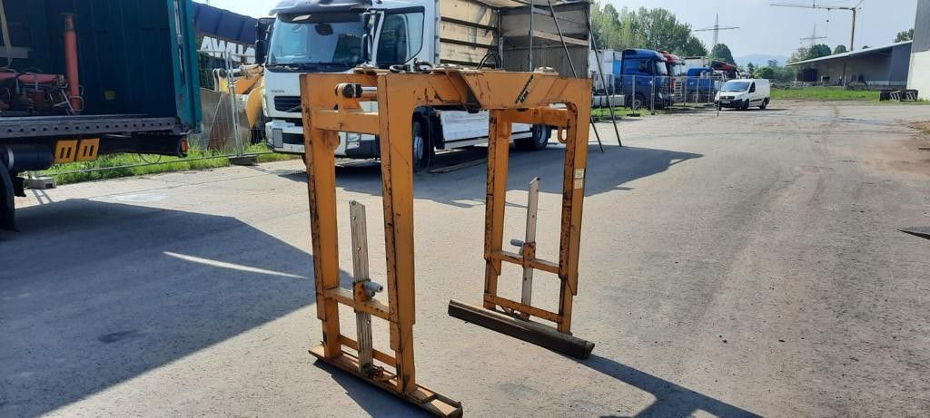 JCB Steinzange Kinshofer - Pinza: foto 2 JCB Steinzange Kinshofer - Pinza: foto 2