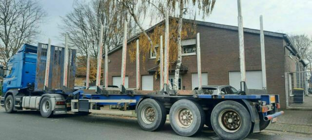 Kässbohrer SCV Plattform Mit Rungen 3 Achser - Semirremolque maderero: foto 1 Kässbohrer SCV Plattform Mit Rungen 3 Achser - Semirremolque maderero: foto 1