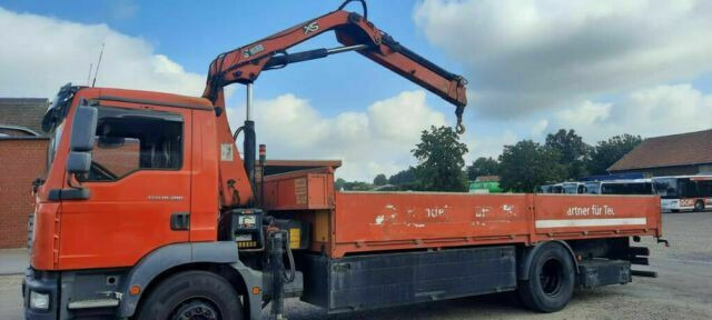 MAN TG-M18.280PS Hiab 111B-2 mit Funk - Camión caja abierta, Camión grúa: foto 1 MAN TG-M18.280PS Hiab 111B-2 mit Funk - Camión caja abierta, Camión grúa: foto 1
