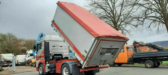 MAN TGX18.440PS Kipper - Camión volquete: foto 5 MAN TGX18.440PS Kipper - Camión volquete: foto 5