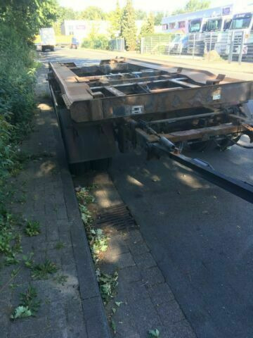 Meiller K18 ZL5,0 Deutsches Fahrzeug - Remolque multilift/ Portacontenedores de cadenas: foto 5 Meiller K18 ZL5,0 Deutsches Fahrzeug - Remolque multilift/ Portacontenedores de cadenas: foto 5