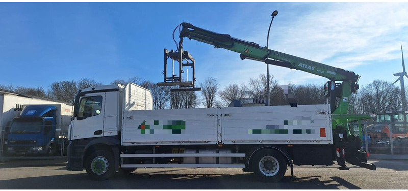 Mercedes-Benz 1835 Antos 4x2 Klima 1-Hand - Camión caja abierta, Camión grúa: foto 4 Mercedes-Benz 1835 Antos 4x2 Klima 1-Hand - Camión caja abierta, Camión grúa: foto 4