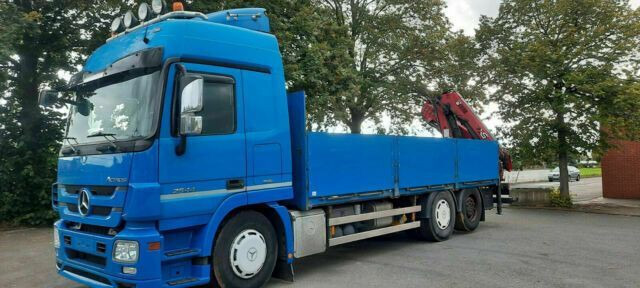 Camión caja abierta, Camión grúa Mercedes-Benz 2544 Pritsche mit Kran Hiab XS am Heck: foto 1