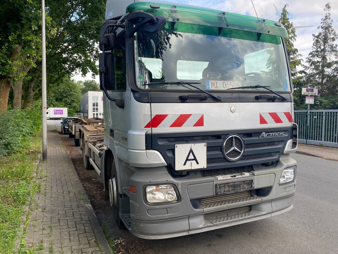 Mercedes-Benz 2641K 6x2 Abroller Klima - Camión multibasculante: foto 4 Mercedes-Benz 2641K 6x2 Abroller Klima - Camión multibasculante: foto 4