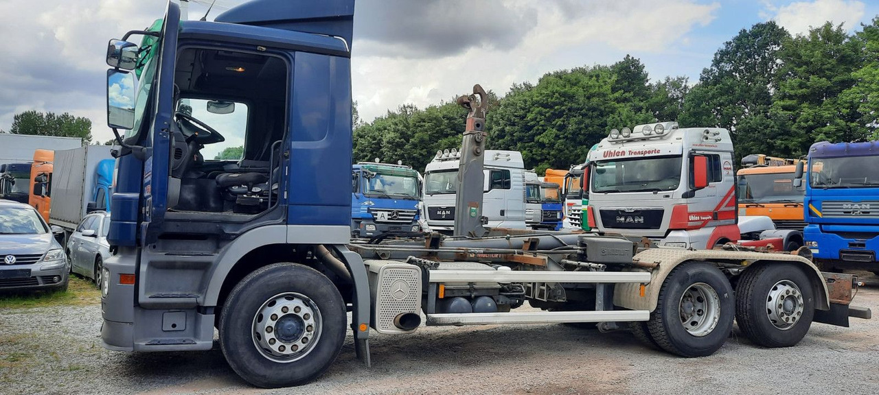Mercedes-Benz 2641K 6x2 Abroller M-Haus Klima - Camión multibasculante: foto 3 Mercedes-Benz 2641K 6x2 Abroller M-Haus Klima - Camión multibasculante: foto 3