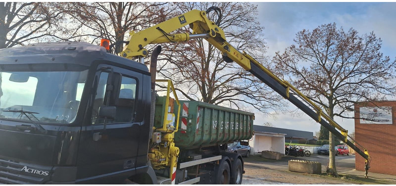Mercedes-Benz 3335 - Camión multibasculante, Camión grúa: foto 1 Mercedes-Benz 3335 - Camión multibasculante, Camión grúa: foto 1
