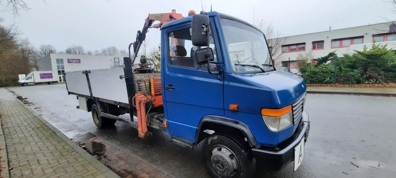 Mercedes-Benz 814 Pritsche mit Kran+Greifer - Camión caja abierta, Camión grúa: foto 4 Mercedes-Benz 814 Pritsche mit Kran+Greifer - Camión caja abierta, Camión grúa: foto 4