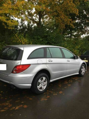 Mercedes-Benz R 320 CDI L 4Matic 7G-TRONIC DPF AMG-Paket - Furgoneta de pasajeros: foto 2 Mercedes-Benz R 320 CDI L 4Matic 7G-TRONIC DPF AMG-Paket - Furgoneta de pasajeros: foto 2