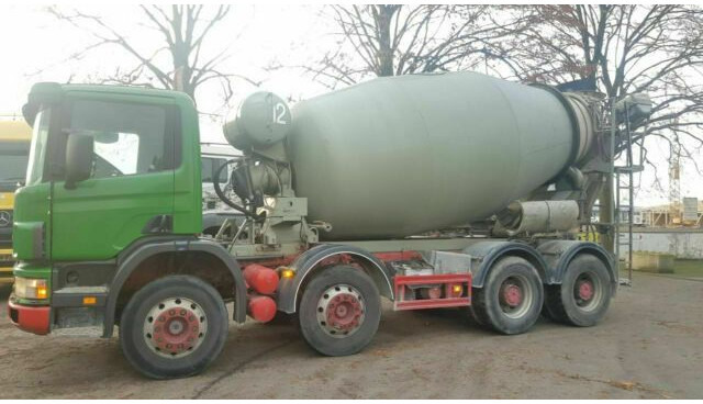 Scania 124-380PS 8x4 9-Qubik Stetter Euro:4 ZF-Schalte - Camión hormigonera: foto 3 Scania 124-380PS 8x4 9-Qubik Stetter Euro:4 ZF-Schalte - Camión hormigonera: foto 3