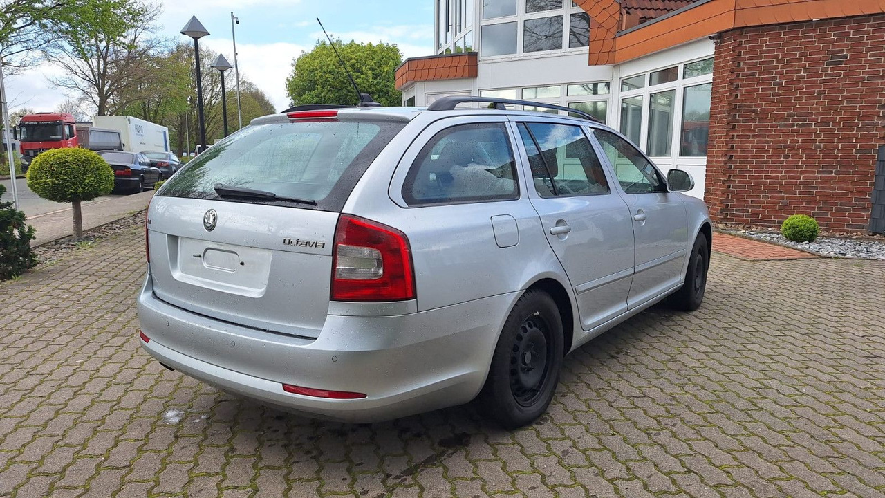Skoda Octavia - Coche: foto 4 Skoda Octavia - Coche: foto 4