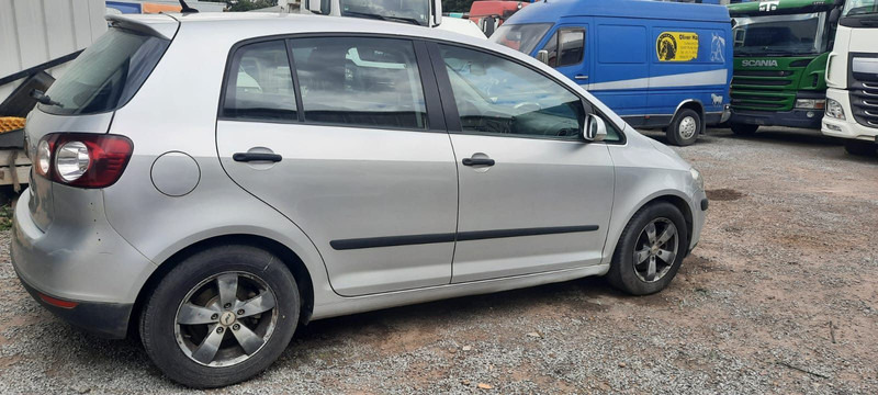 Volkswagen Golf Plus 1.9 TDI DSG DPF Comfortline - Hatchback: foto 2 Volkswagen Golf Plus 1.9 TDI DSG DPF Comfortline - Hatchback: foto 2