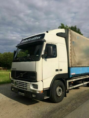 Volvo FH12-420 Euro:4Plane Spriegel mit LBW 3000kg - Camión lona: foto 2 Volvo FH12-420 Euro:4Plane Spriegel mit LBW 3000kg - Camión lona: foto 2