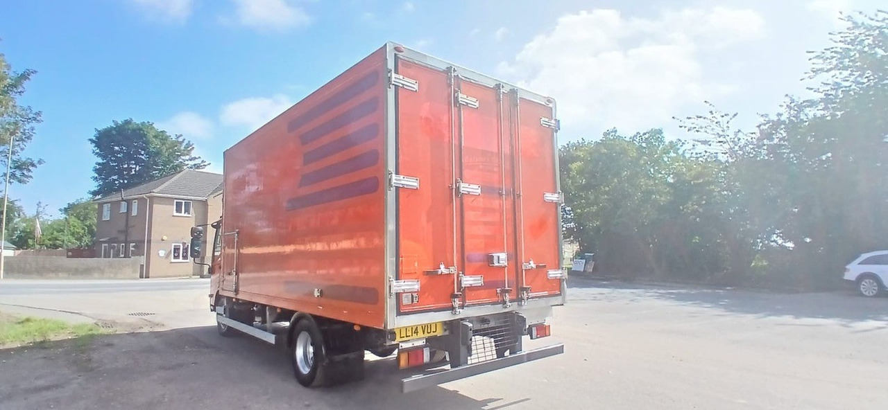 Camión frigorífico 2014 Izuzu Refrigerated Truck: foto 12