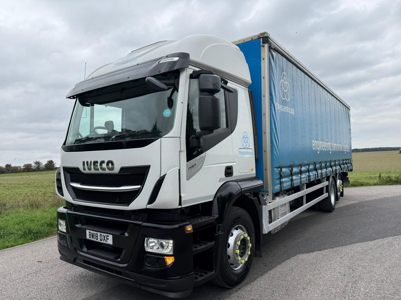 2018 Iveco Eurocargo Curtainsider - Camión lona: foto 4 2018 Iveco Eurocargo Curtainsider - Camión lona: foto 4