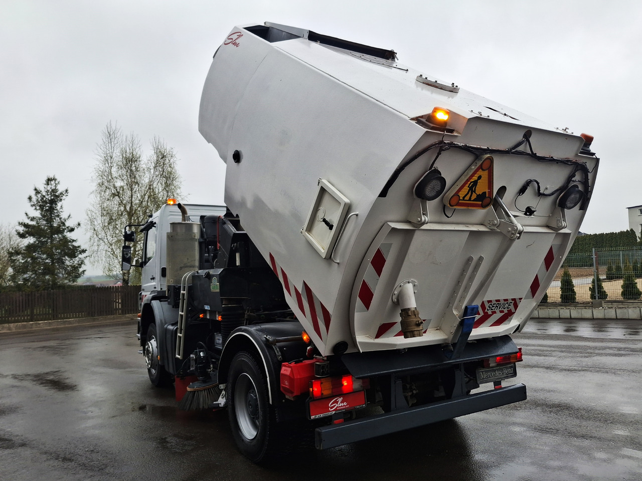 Barredora vial MERCEDES-BENZ Axor 1829 Zamiatarka Kehrmaschine Johnston 2 Motoren Karcher L/R: foto 18