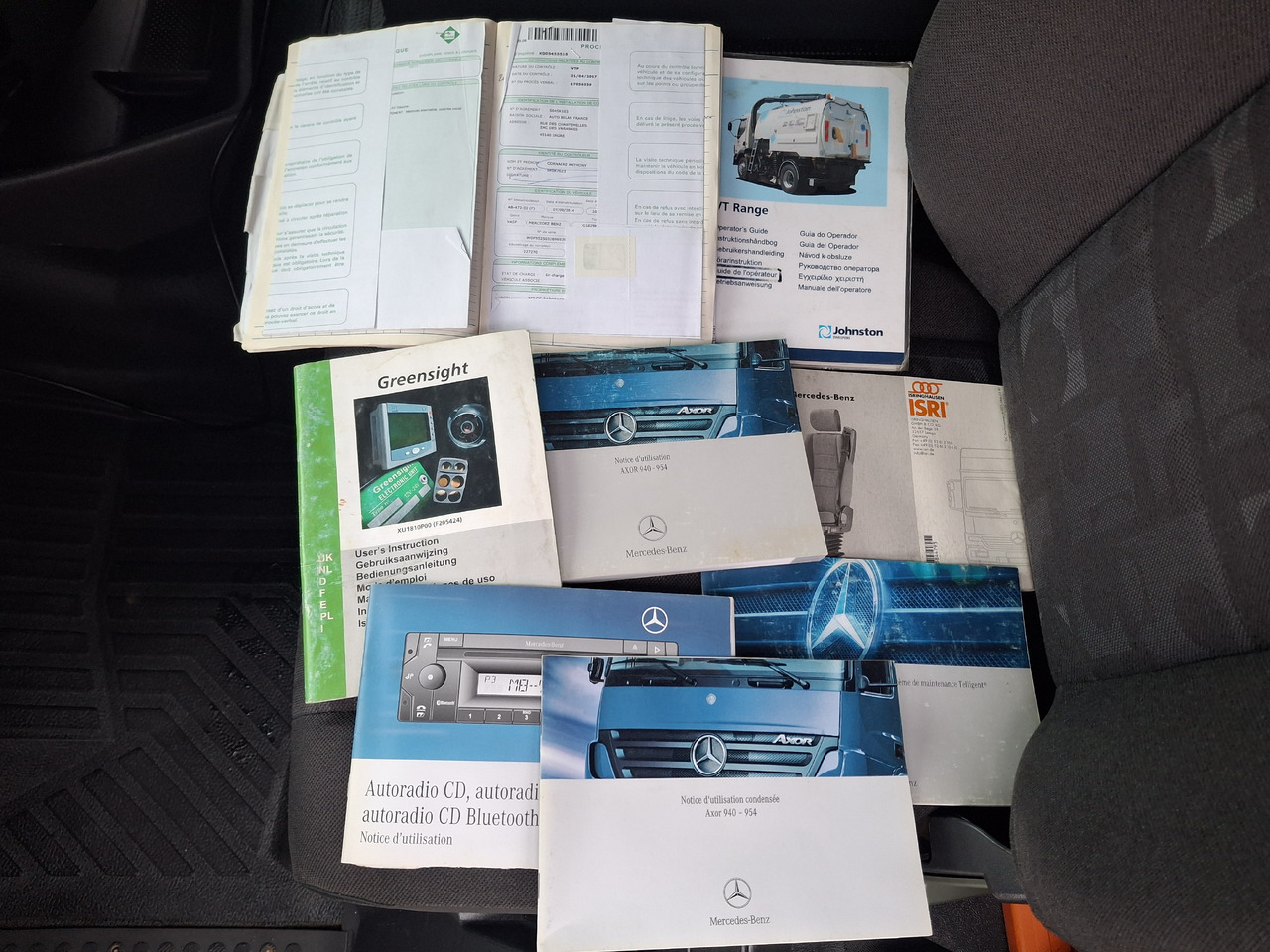 Barredora vial MERCEDES-BENZ Axor 1829 Zamiatarka Kehrmaschine Johnston 2 Motoren Karcher L/R: foto 37