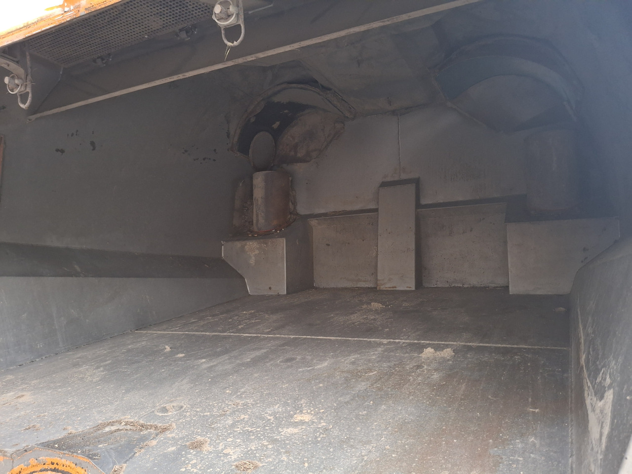 Barredora vial MERCEDES-BENZ Axor 1829 Zamiatarka Kehrmaschine Johnston 2 Motoren Karcher L/R: foto 25