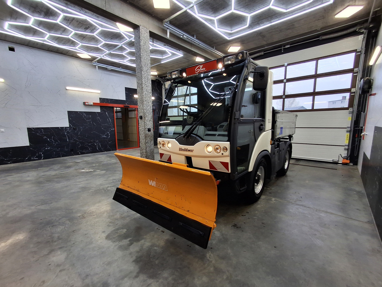 Multicar Tremo X56 Kipper Wywrotka Schneepflug Winterdienst - Tractor municipal: foto 3 Multicar Tremo X56 Kipper Wywrotka Schneepflug Winterdienst - Tractor municipal: foto 3