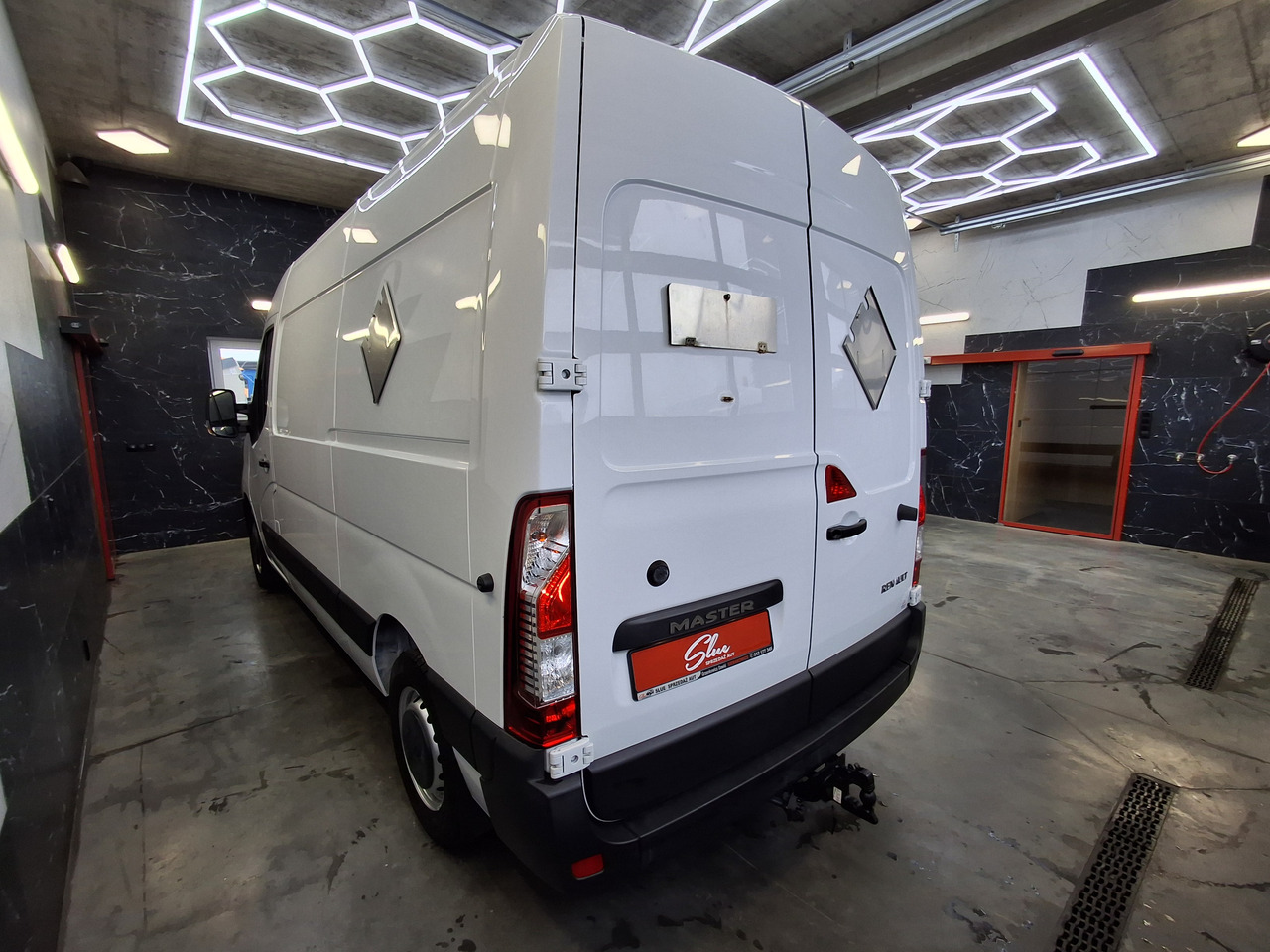 Renault Master ADR 9.1.1.2 EX/II - Furgón: foto 4 Renault Master ADR 9.1.1.2 EX/II - Furgón: foto 4