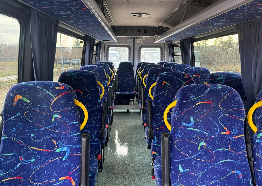 Minibús, Furgoneta de pasajeros Iveco Daily: foto 10