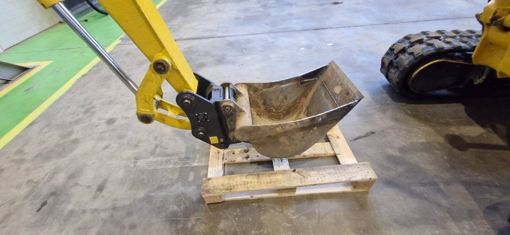 Miniexcavadora Komatsu PC 26 MR: foto 12 Miniexcavadora Komatsu PC 26 MR: foto 12