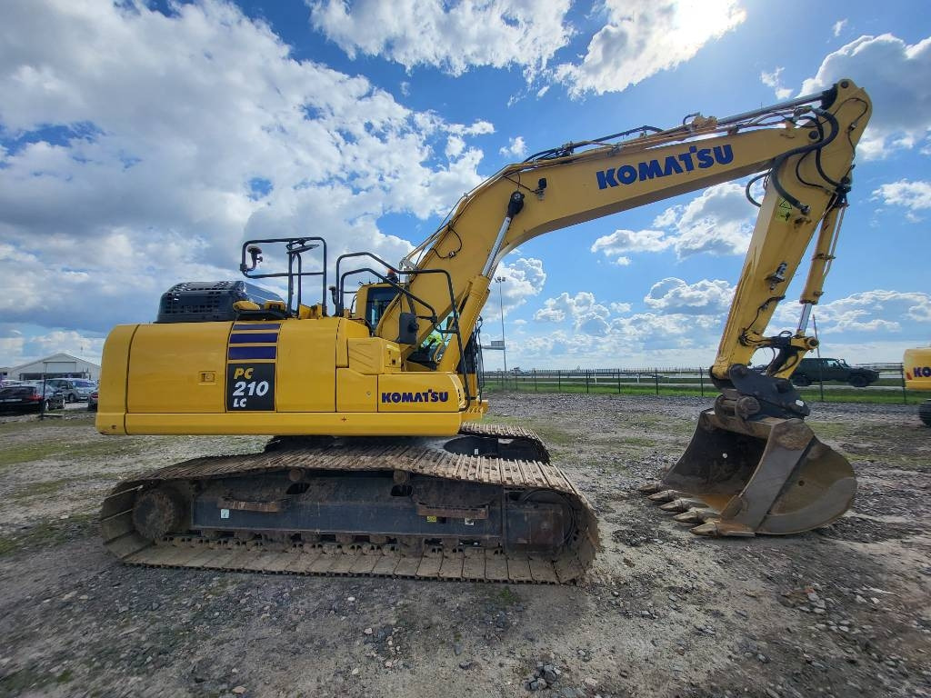 Komatsu PC210-11E0 - Excavadora de cadenas: foto 2 Komatsu PC210-11E0 - Excavadora de cadenas: foto 2