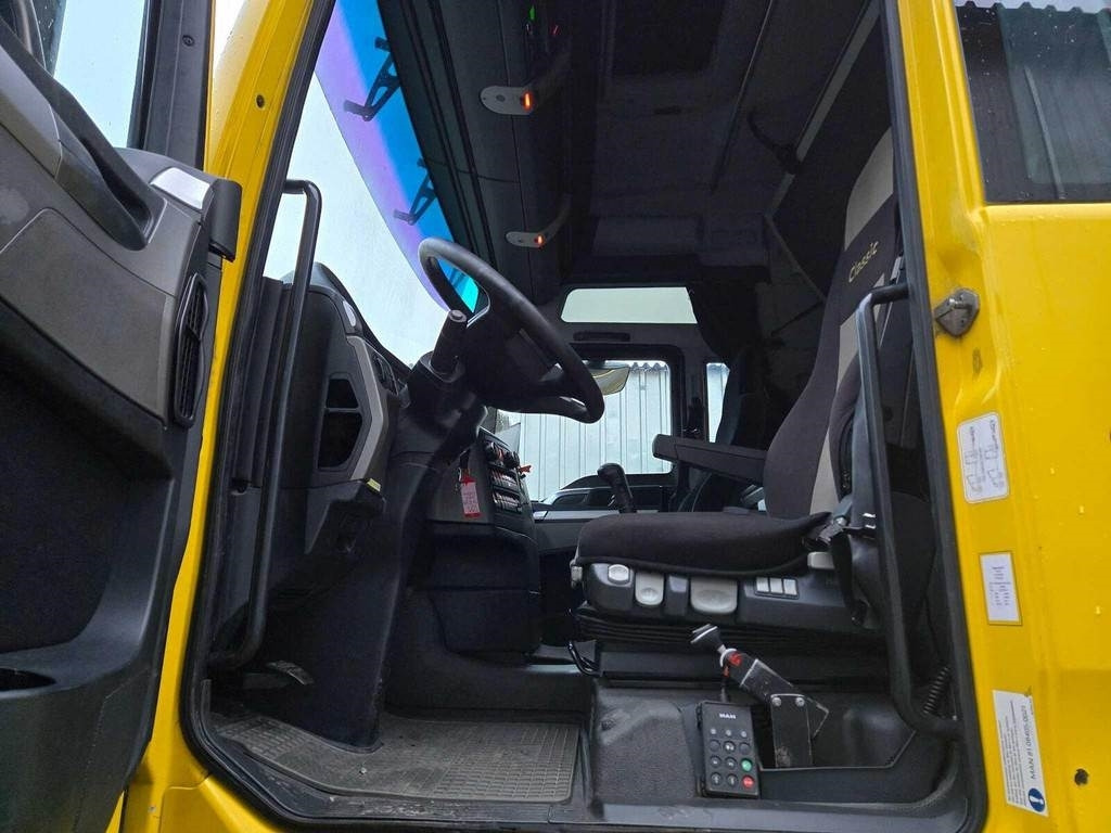 Leasing de MAN TGX 28.480 6X2-2 BLS HYDRAULICA / ADR  MAN TGX 28.480 6X2-2 BLS HYDRAULICA / ADR: foto 6