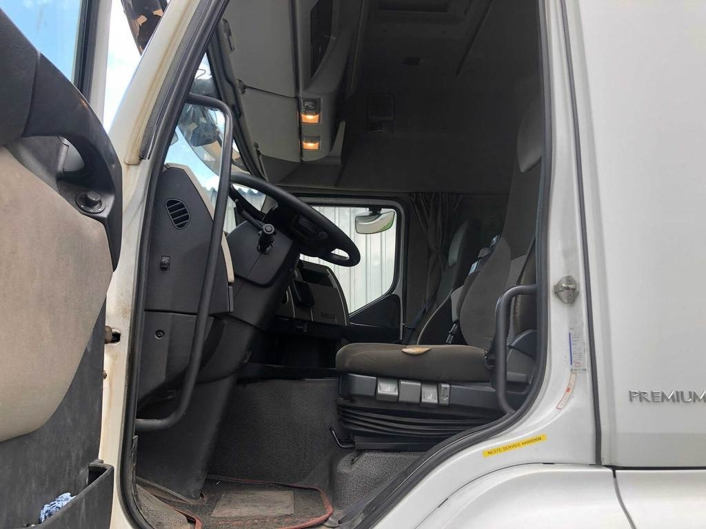 Renault Premium 380 4X2 SIDE OPENING EURO5 - Camión caja cerrada: foto 5 Renault Premium 380 4X2 SIDE OPENING EURO5 - Camión caja cerrada: foto 5