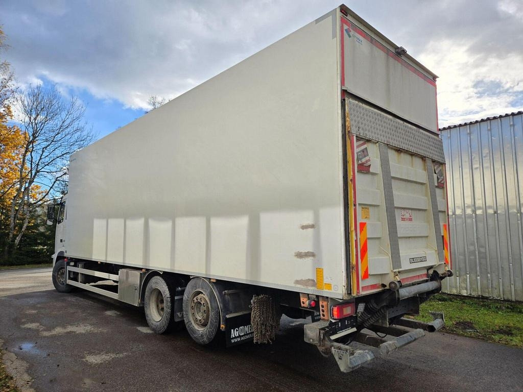 Volvo FH460 6X2 CARRIER 1050 - Camión frigorífico: foto 2 Volvo FH460 6X2 CARRIER 1050 - Camión frigorífico: foto 2