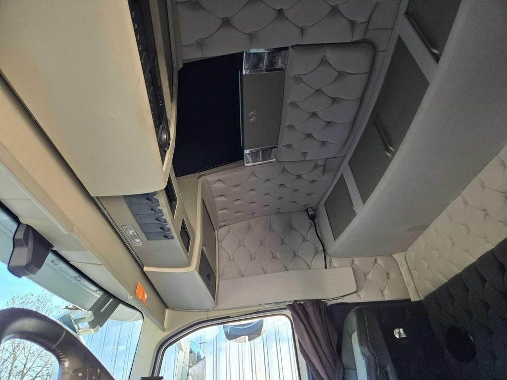 Leasing de Volvo FH540 8X4 CHASSY Volvo FH540 8X4 CHASSY: foto 9 Leasing de Volvo FH540 8X4 CHASSY Volvo FH540 8X4 CHASSY: foto 9