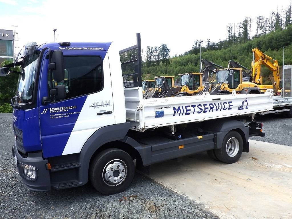 Mercedes-Benz Atego 1024 mit Meiller 3-Seitenkipper - Camión volquete: foto 1 Mercedes-Benz Atego 1024 mit Meiller 3-Seitenkipper - Camión volquete: foto 1