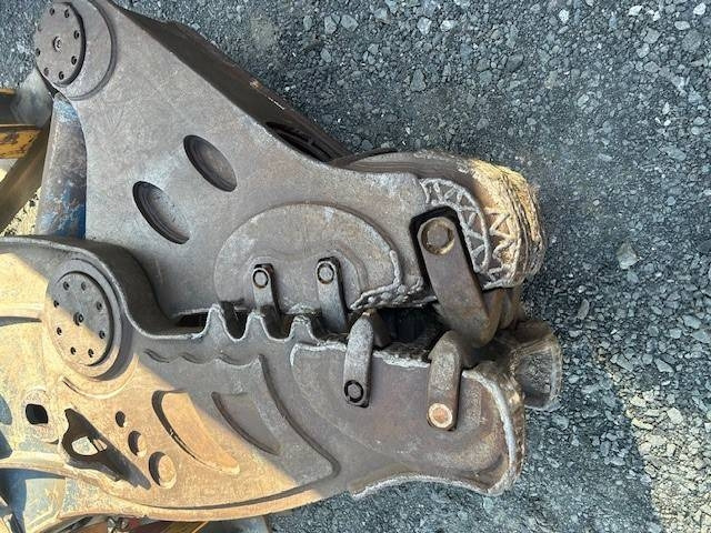 VTN FH 21 mit OQ70/55 - Cizalla de demolición: foto 2 VTN FH 21 mit OQ70/55 - Cizalla de demolición: foto 2