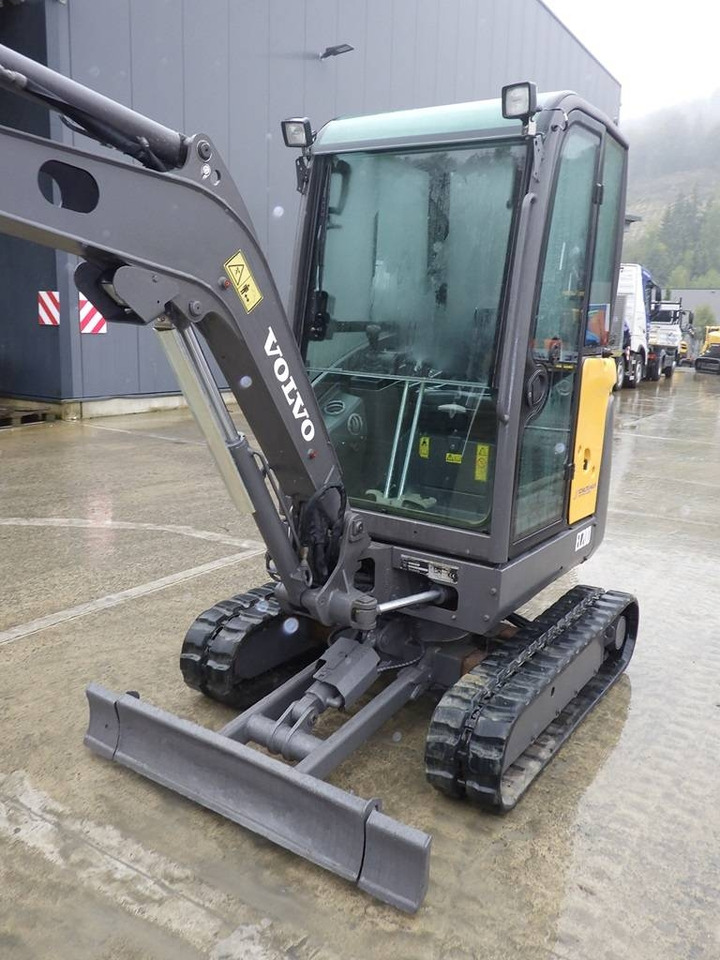 Volvo EC 20 D - Miniexcavadora: foto 2 Volvo EC 20 D - Miniexcavadora: foto 2