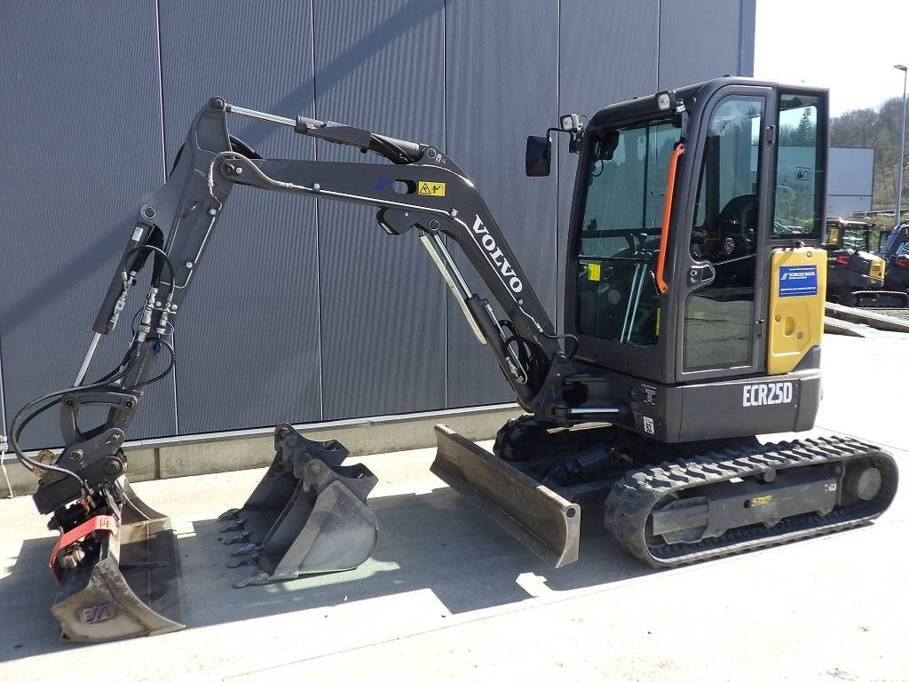 Volvo ECR 25 D - Miniexcavadora: foto 1 Volvo ECR 25 D - Miniexcavadora: foto 1