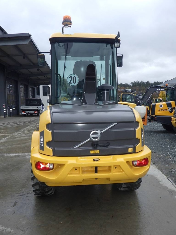 Volvo L 30 G  - Cargadora de ruedas: foto 5 Volvo L 30 G  - Cargadora de ruedas: foto 5