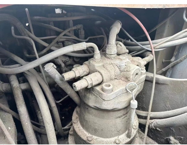 Excavadora de cadenas 2017 Hitachi 200-5: foto 9