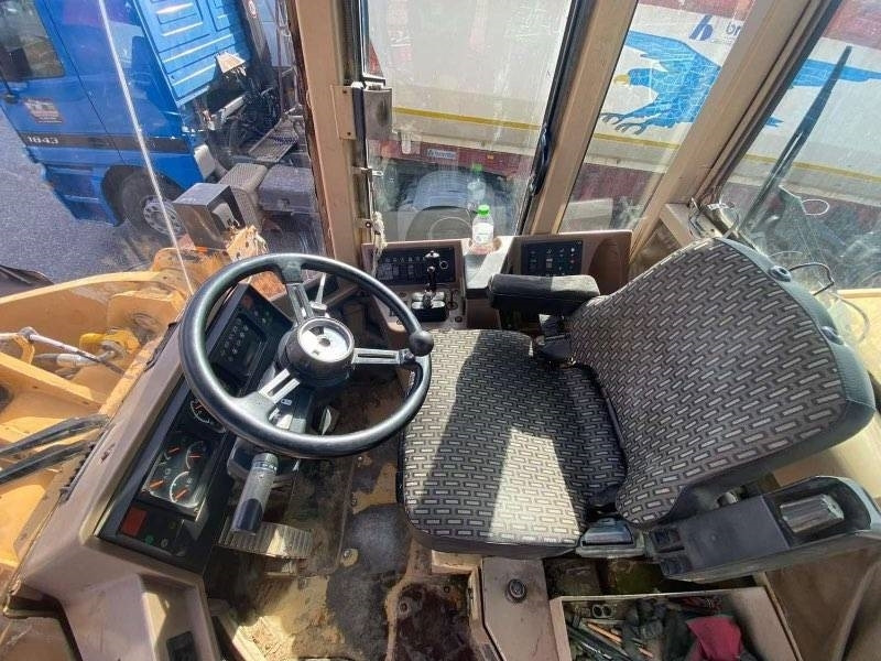 Cargadora de ruedas CAT 960 F: foto 8 Cargadora de ruedas CAT 960 F: foto 8