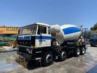DAF F2800 DKT - Camión hormigonera: foto 2 DAF F2800 DKT - Camión hormigonera: foto 2