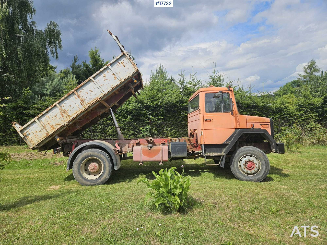 1986 Iveco Magirus - Camión volquete: foto 1 1986 Iveco Magirus - Camión volquete: foto 1