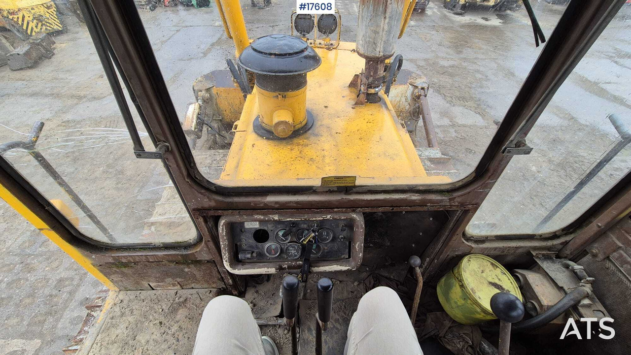 Bulldozer 1998 Stalowa Wola SG 15: foto 16