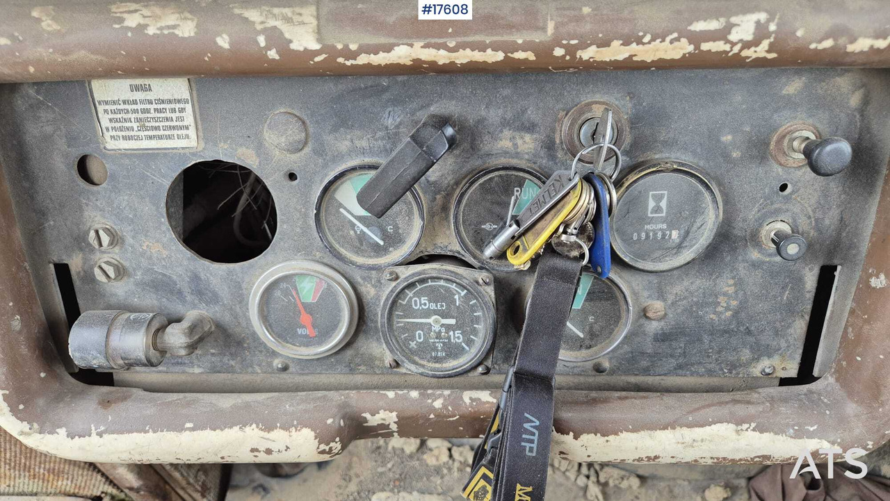 Bulldozer 1998 Stalowa Wola SG 15: foto 18
