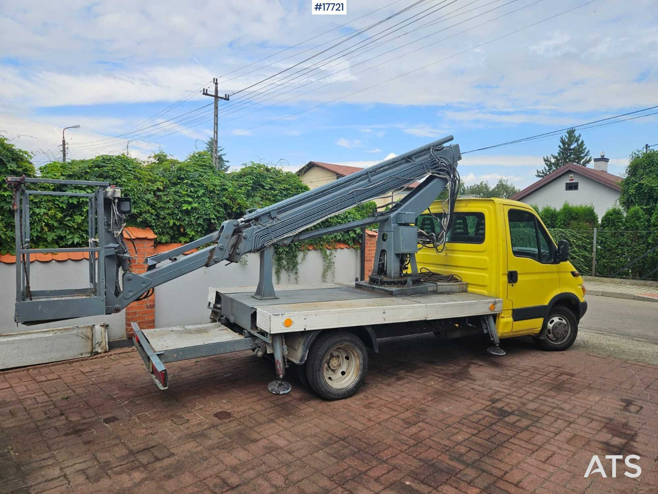 2000 Iveco Daily 35C11 - Plataforma elevadora remolcable: foto 5 2000 Iveco Daily 35C11 - Plataforma elevadora remolcable: foto 5