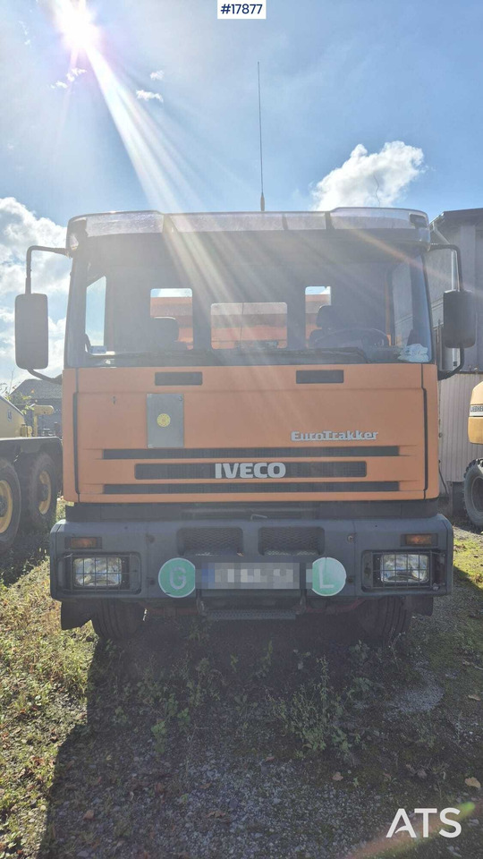 2000 Iveco Trakker 260 EH - Camión volquete: foto 4 2000 Iveco Trakker 260 EH - Camión volquete: foto 4