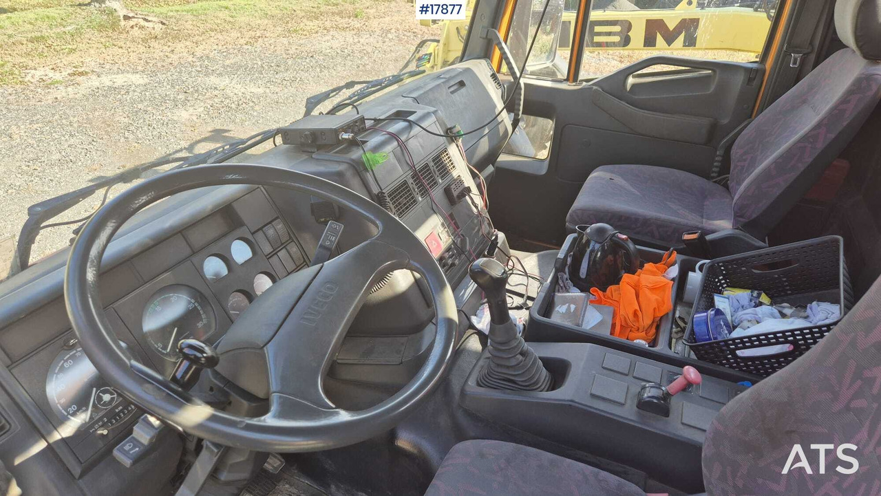 Camión volquete 2000 Iveco Trakker 260 EH: foto 16 Camión volquete 2000 Iveco Trakker 260 EH: foto 16
