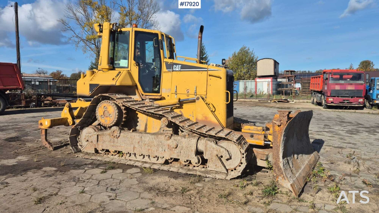 2004 CAT D6D XL - Bulldozer: foto 1 2004 CAT D6D XL - Bulldozer: foto 1