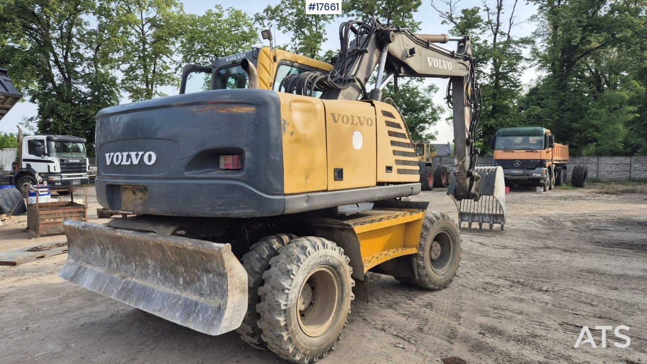 Excavadora de ruedas 2004 Volvo EW 160B: foto 7