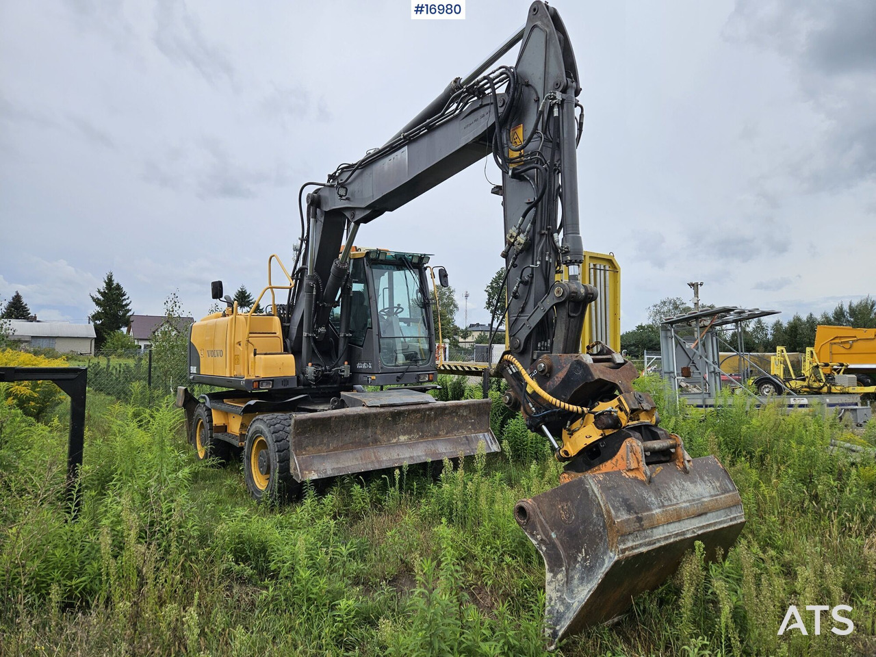 2010 Volvo EW160C z rototilt i łyżką w zestawie - Excavadora de ruedas: foto 1 2010 Volvo EW160C z rototilt i łyżką w zestawie - Excavadora de ruedas: foto 1
