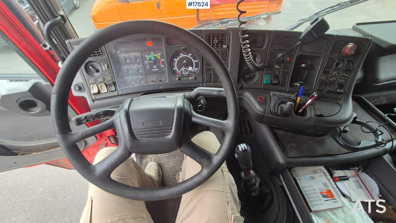 Cabeza tractora 2000 Scania 114L 380: foto 11